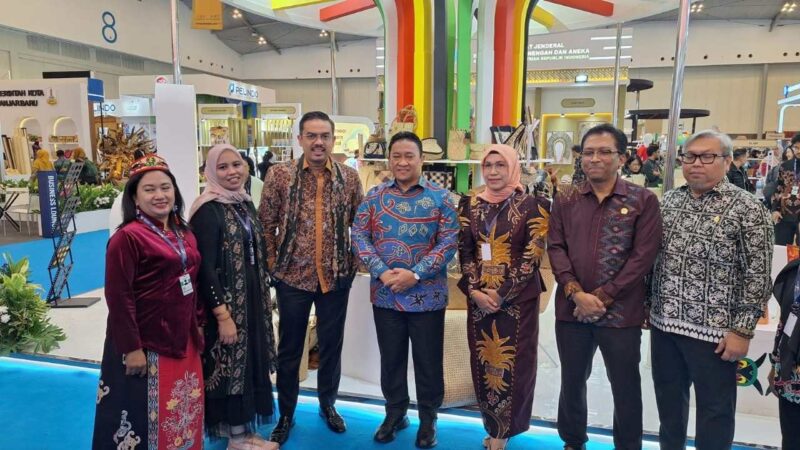 Produk Kearifan Lokal dan SDA Unggulan Kalteng Tampil di Trade Expo Indonesia 2025